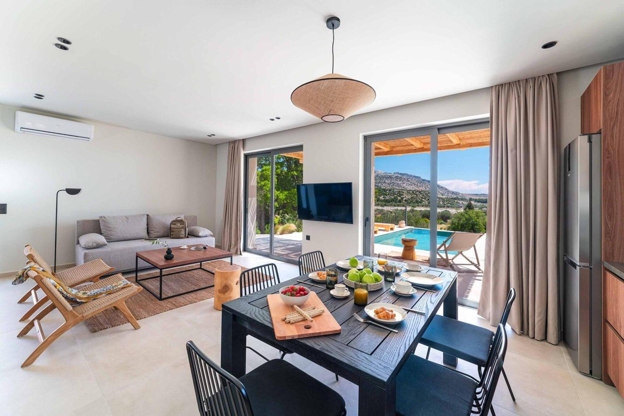 Villaer Massari Hills 8 *