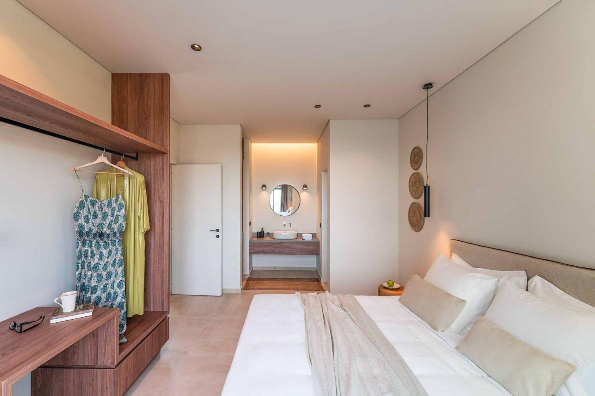 Villaer Massari Hills 8 *