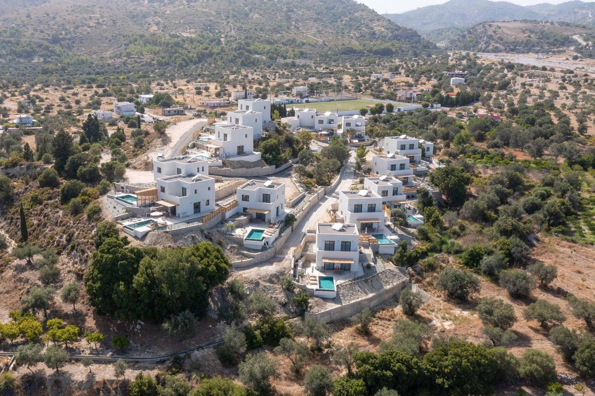 Massari Hills 8 Malona Village